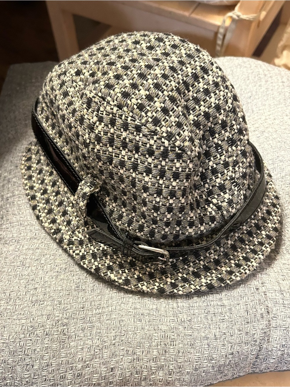 Badgley Mischka Black and Cream Tweed Bucket Hat with Faux-Leather Band